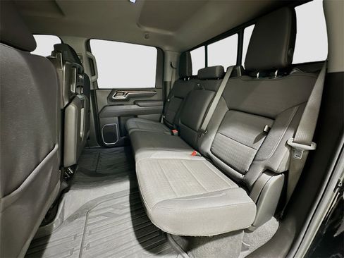 Used 2025 GMC Sierra 2500 SLE w/ Preferred Package image 24
