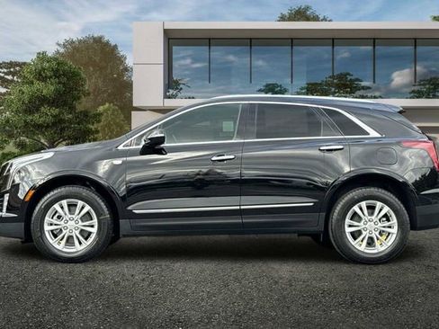 New 2026 Cadillac XT5 Luxury w/ LPO, Floor Liner Package image 7