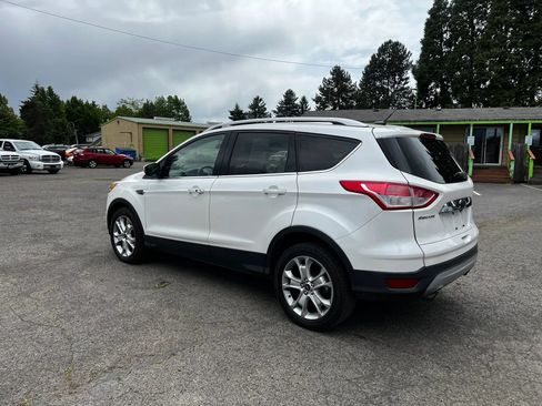 Used 2015 Ford Escape Titanium w/ Equipment Group 301A AWD/4WD image 5