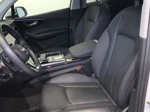 Used 2023 Audi Q7 3.0T Prestige image 16