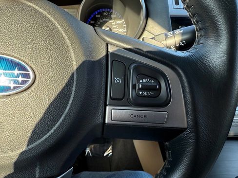 Used 2015 Subaru Outback 3.6R Limited image 21