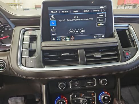 Used 2021 Chevrolet Tahoe Z71 image 20