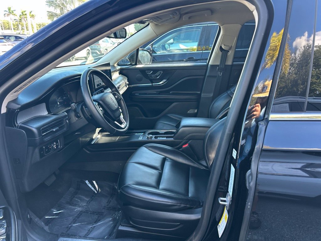 Used 2023 Lincoln Corsair AWD image 15