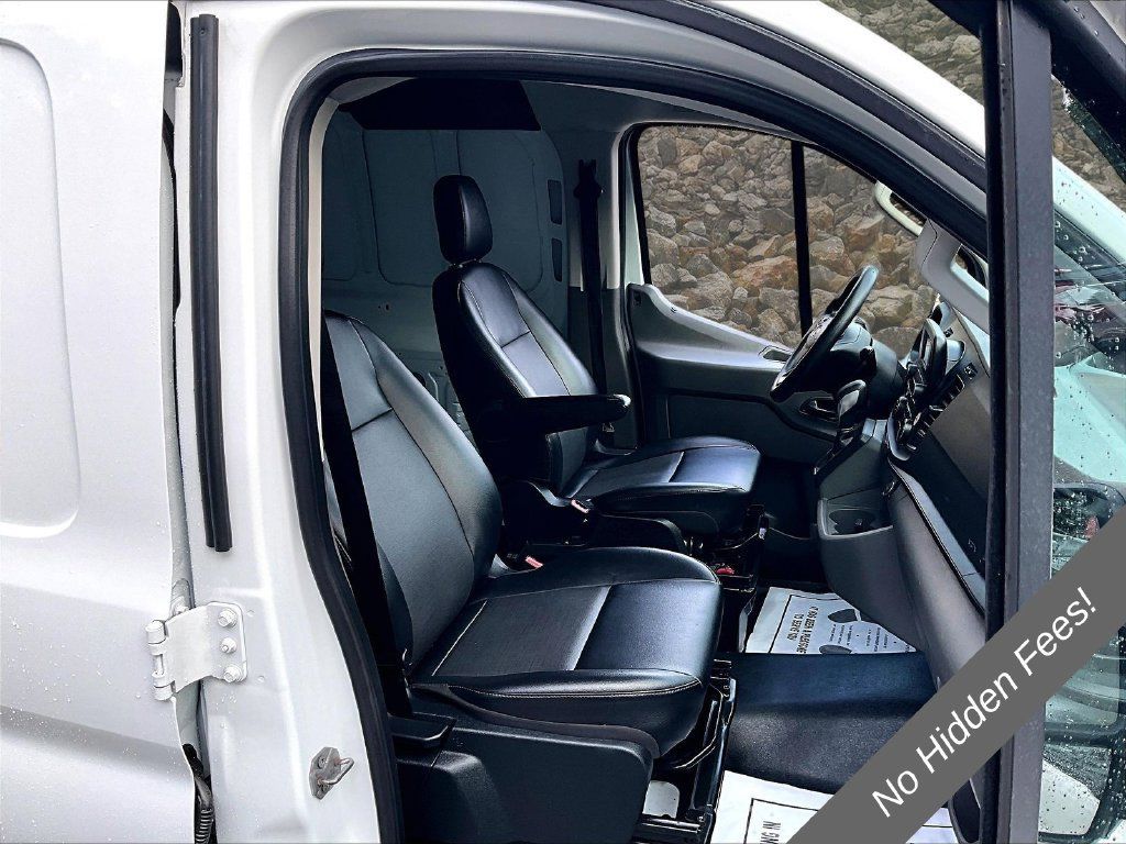 Used 2020 Ford Transit 250 Low Roof RWD image 7