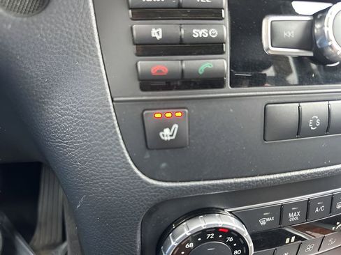 Used 2014 Mercedes-Benz GLK 350 4MATIC image 21