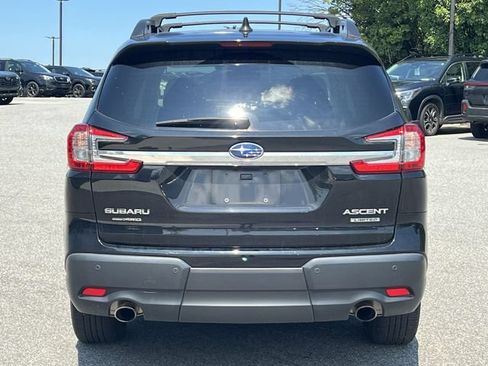 Used 2023 Subaru Ascent Limited w/ Technology Package AWD/4WD image 4