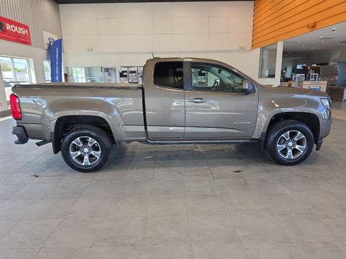 Used 2016 Chevrolet Colorado Z71 AWD/4WD image 6