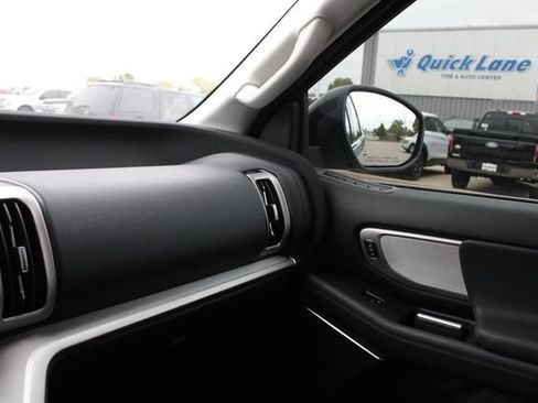 New 2026 Ford Expedition Active AWD/4WD image 19