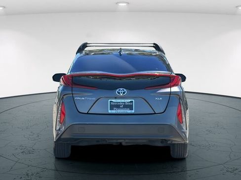Used 2022 Toyota Prius Prime XLE FWD image 6
