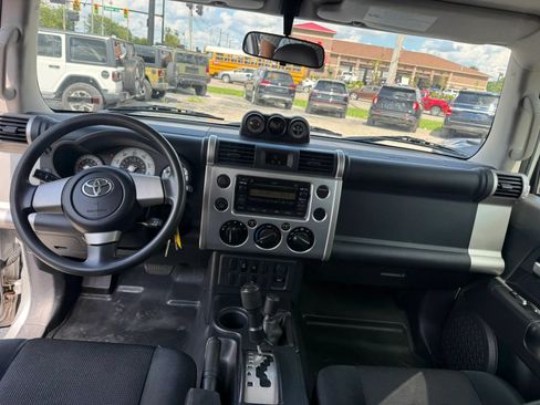 Used 2008 Toyota FJ Cruiser 4WD image 20