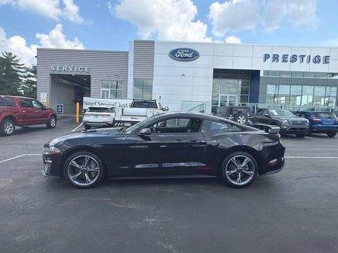 Used 2022 Ford Mustang GT Premium w/ California Special Package RWD image 3