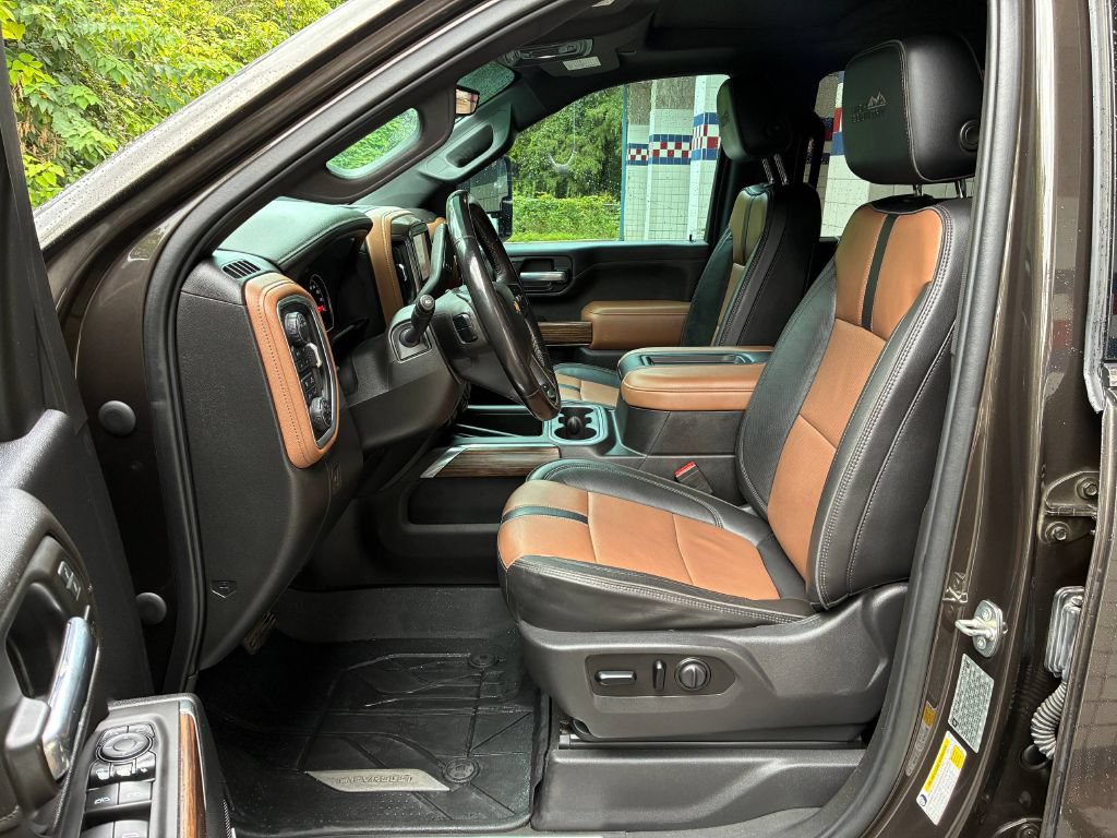 Used 2021 Chevrolet Silverado 2500 High Country AWD/4WD image 9