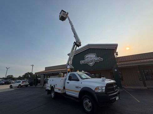 Used 2014 RAM 5500 Tradesman w/ Power Accessory Group AWD/4WD image 9