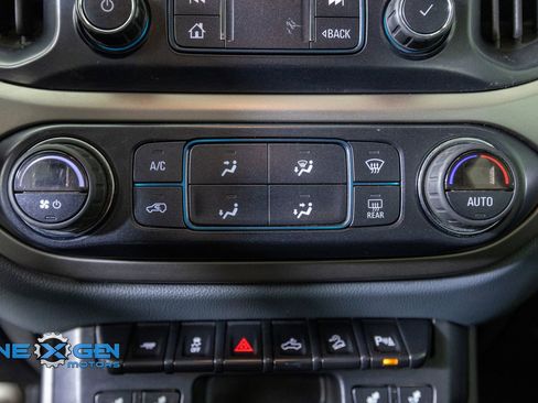 Used 2020 Chevrolet Colorado Z71 AWD/4WD image 22