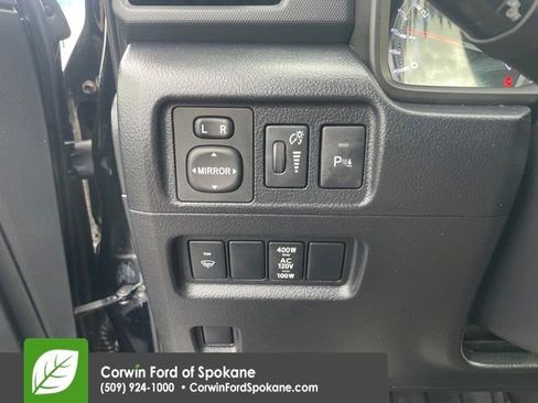 Used 2019 Toyota 4Runner Limited image 28