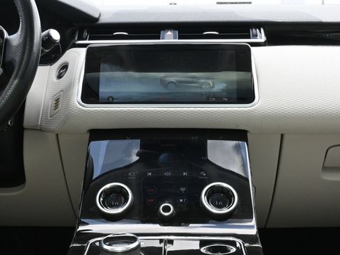 Used 2020 Land Rover Range Rover Velar S AWD/4WD image 12