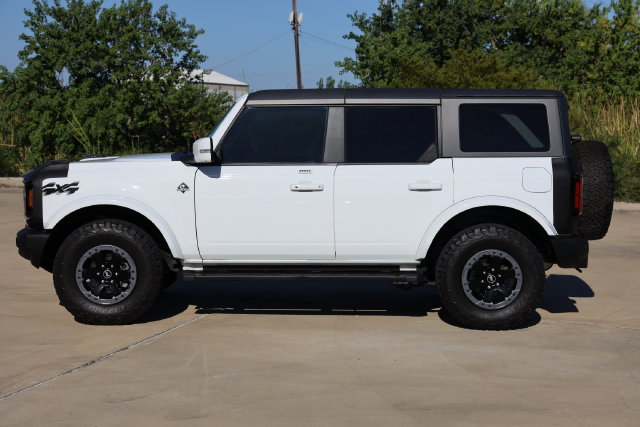 Used 2022 Ford Bronco Outer Banks AWD/4WD image 5