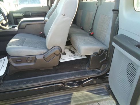 Used 2014 Ford F250 XLT image 16