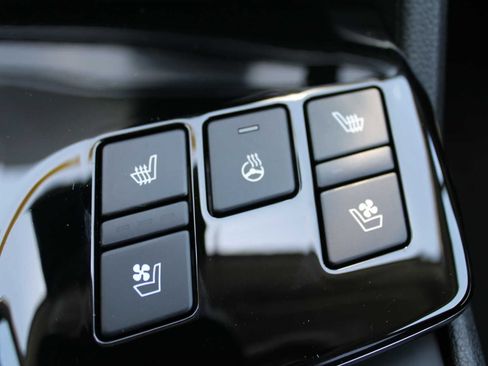 New 2024 Kia Sportage SX image 36