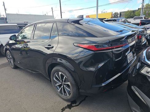 Used 2023 Lexus RZ 450e Premium w/ Technology Package AWD/4WD image 6