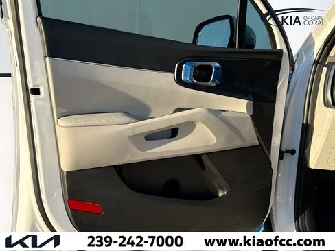 New 2026 Kia Sorento S image 22