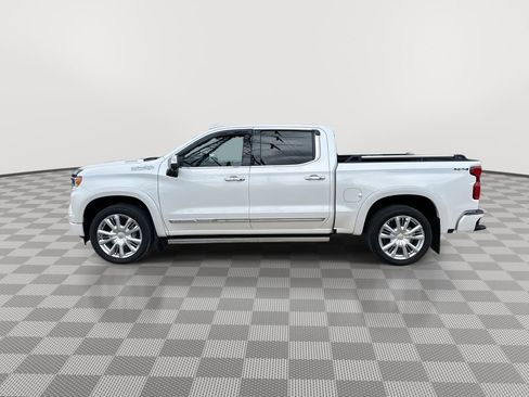 Certified 2024 Chevrolet Silverado 1500 High Country AWD/4WD image 7