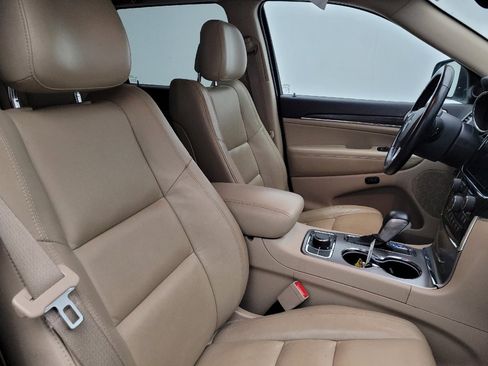 Used 2020 Jeep Grand Cherokee Limited image 21