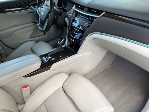 Used 2016 Cadillac XTS Premium AWD/4WD image 14