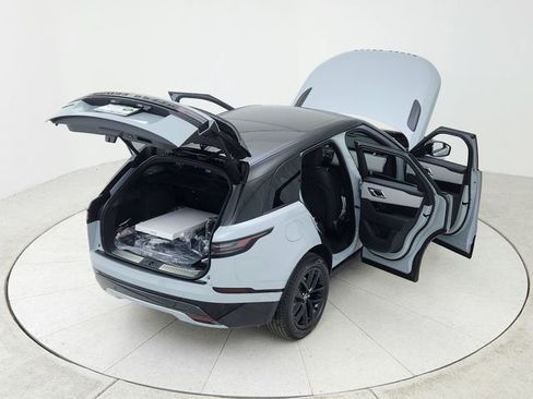 New 2026 Land Rover Range Rover Velar Dynamic SE image 16