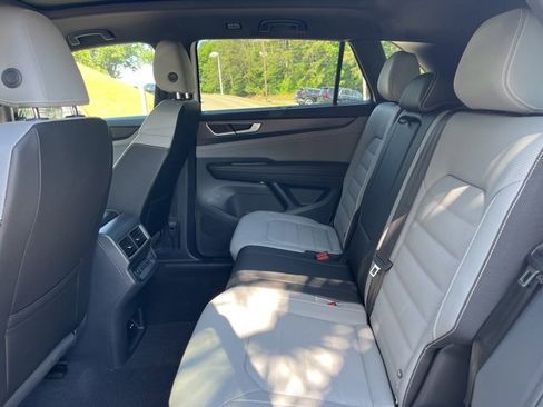 New 2025 Volkswagen Atlas Cross Sport SEL R-Line image 13