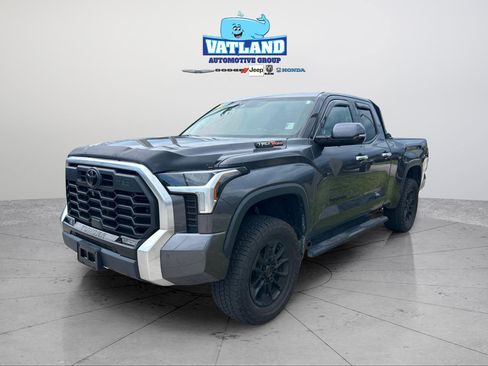 Used 2022 Toyota Tundra Limited w/ TRD Off-Road Package AWD/4WD image 20