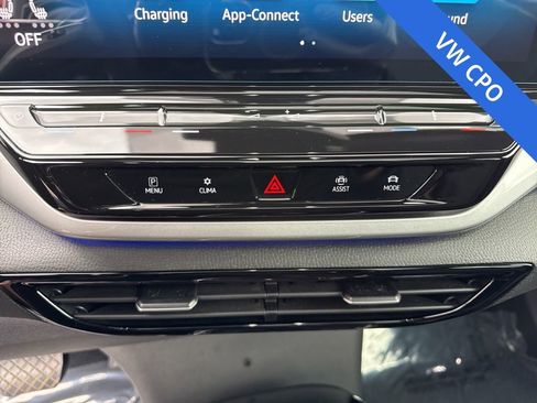 Used 2023 Volkswagen ID.4 Pro S AWD/4WD image 18