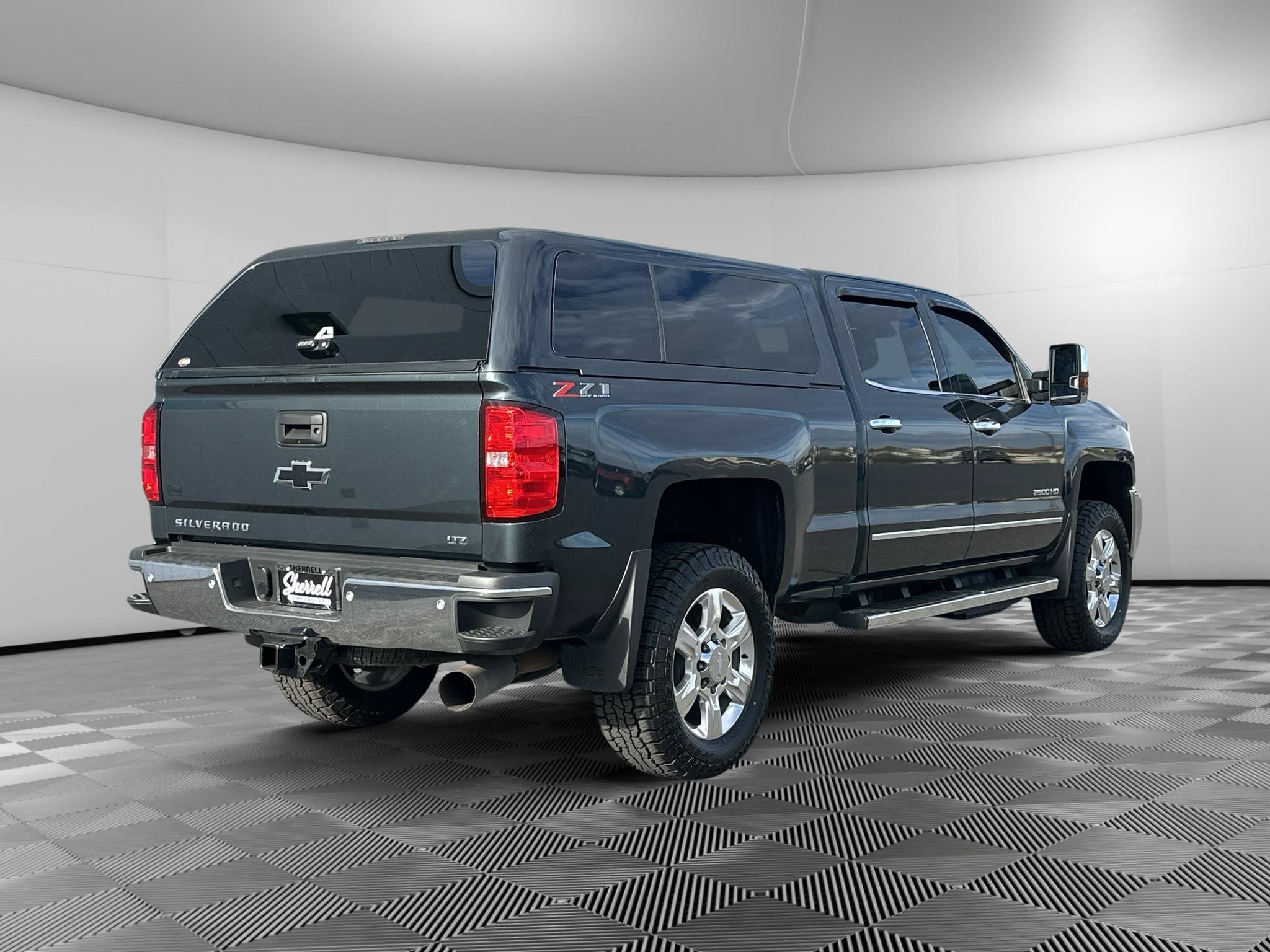 Used 2018 Chevrolet Silverado 2500 LTZ w/ Duramax Plus Package AWD/4WD image 3