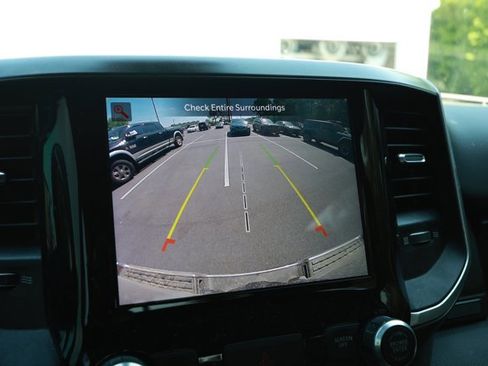 Used 2022 RAM 1500 Big Horn RWD image 9
