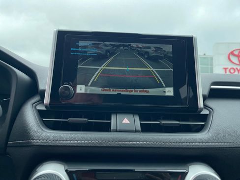 New 2025 Toyota RAV4 LE image 5