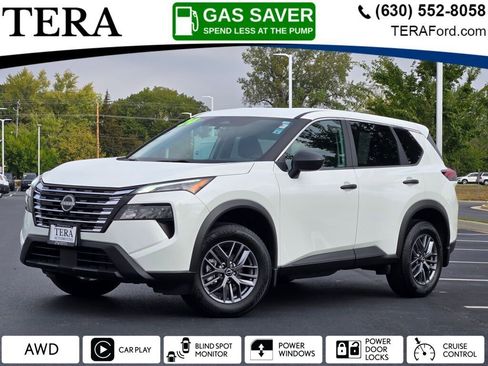 Used 2024 Nissan Rogue S image 1