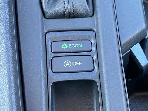 Certified 2023 Honda Accord LX image 18