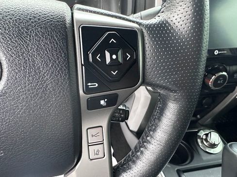 Used 2024 Toyota 4Runner SR5 Premium w/ Moonroof Package AWD/4WD image 18