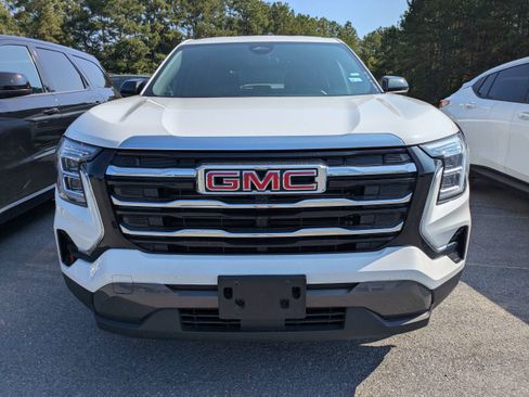 Used 2026 GMC Terrain Elevation FWD image 3