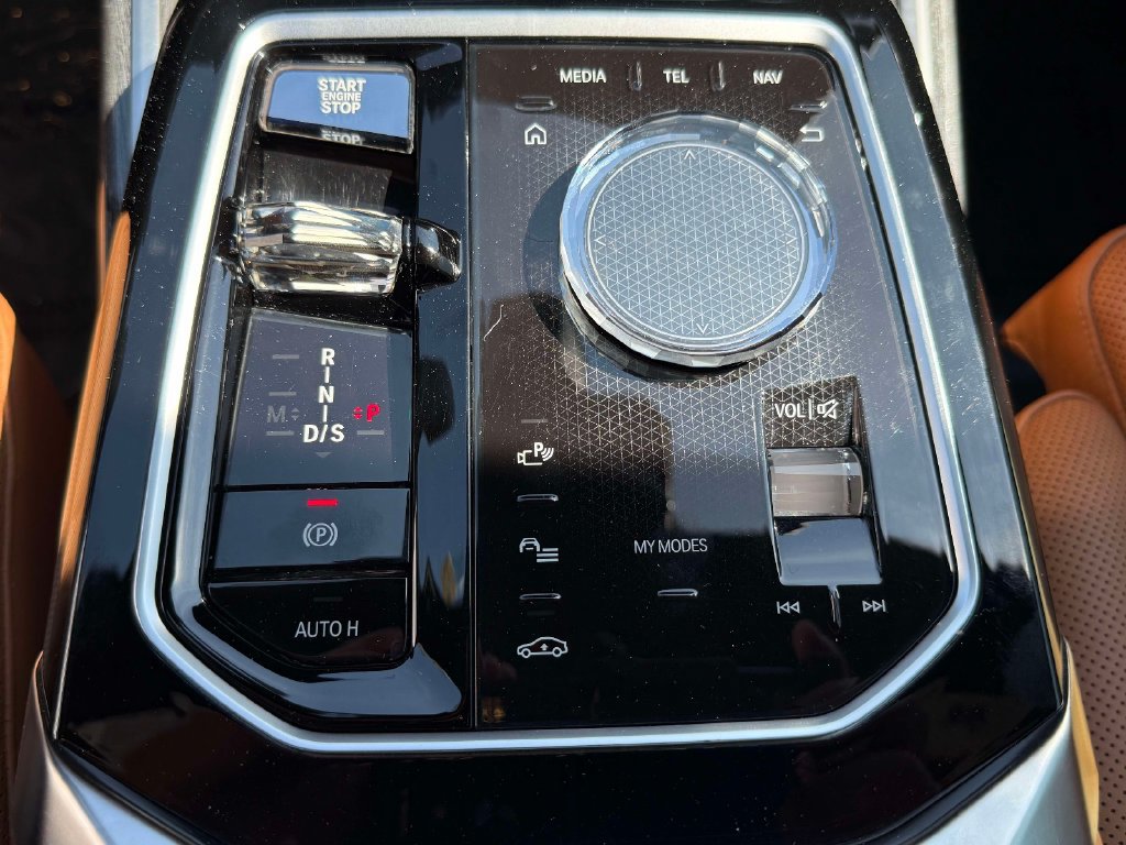 Used 2023 BMW 740i RWD image 24