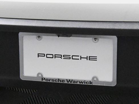 Used 2026 Porsche Macan AWD/4WD image 14