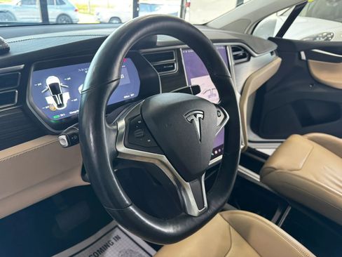 Used 2016 Tesla Model X 90D AWD/4WD image 27