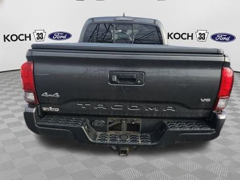 Used 2019 Toyota Tacoma SR w/ SR Convenience Package image 4