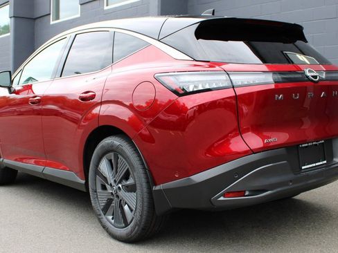 New 2025 Nissan Murano SL image 3