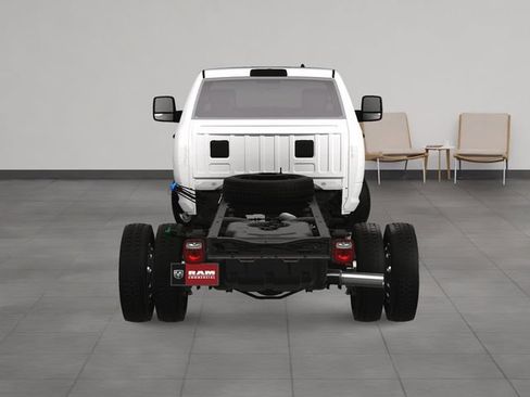 New 2023 RAM 4500 Tradesman RWD image 8