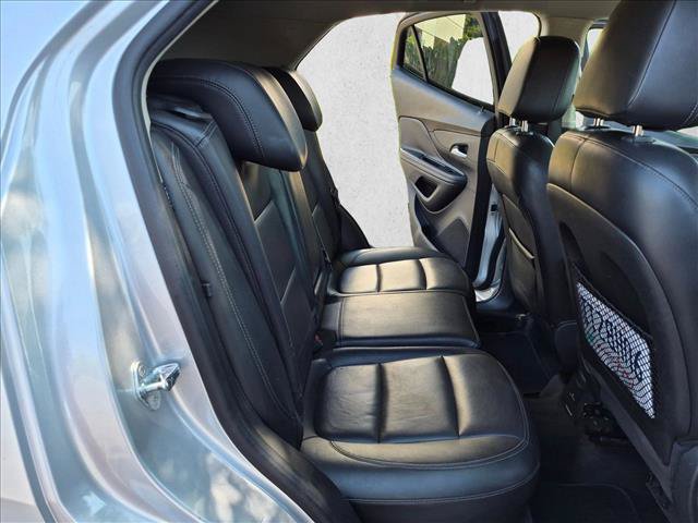 Used 2019 Buick Encore Essence FWD image 19