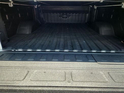 Used 2025 Chevrolet Silverado 2500 High Country w/ Technology Package AWD/4WD image 26