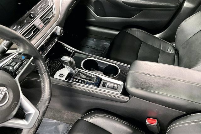 Used 2024 Nissan Altima 2.5 SL FWD image 18