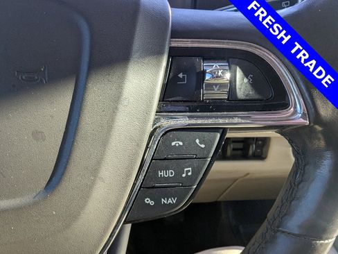Used 2018 Lincoln Navigator L Reserve w/ Technology Package image 11