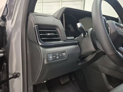 New 2026 GMC Terrain AT4 w/ Convenience Package III AWD/4WD image 18